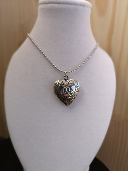 Paw print locket