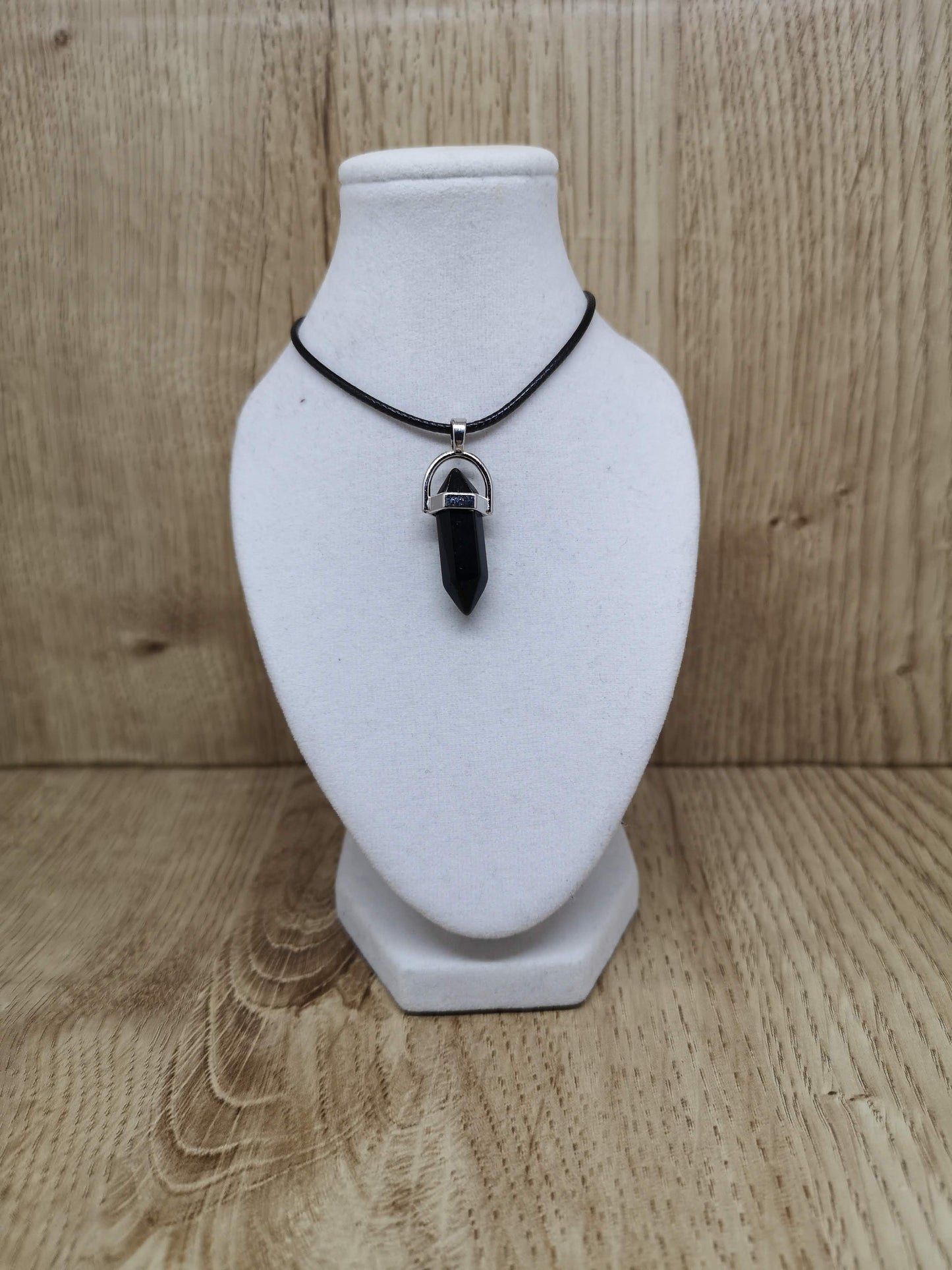 Stunning gem pendant necklace