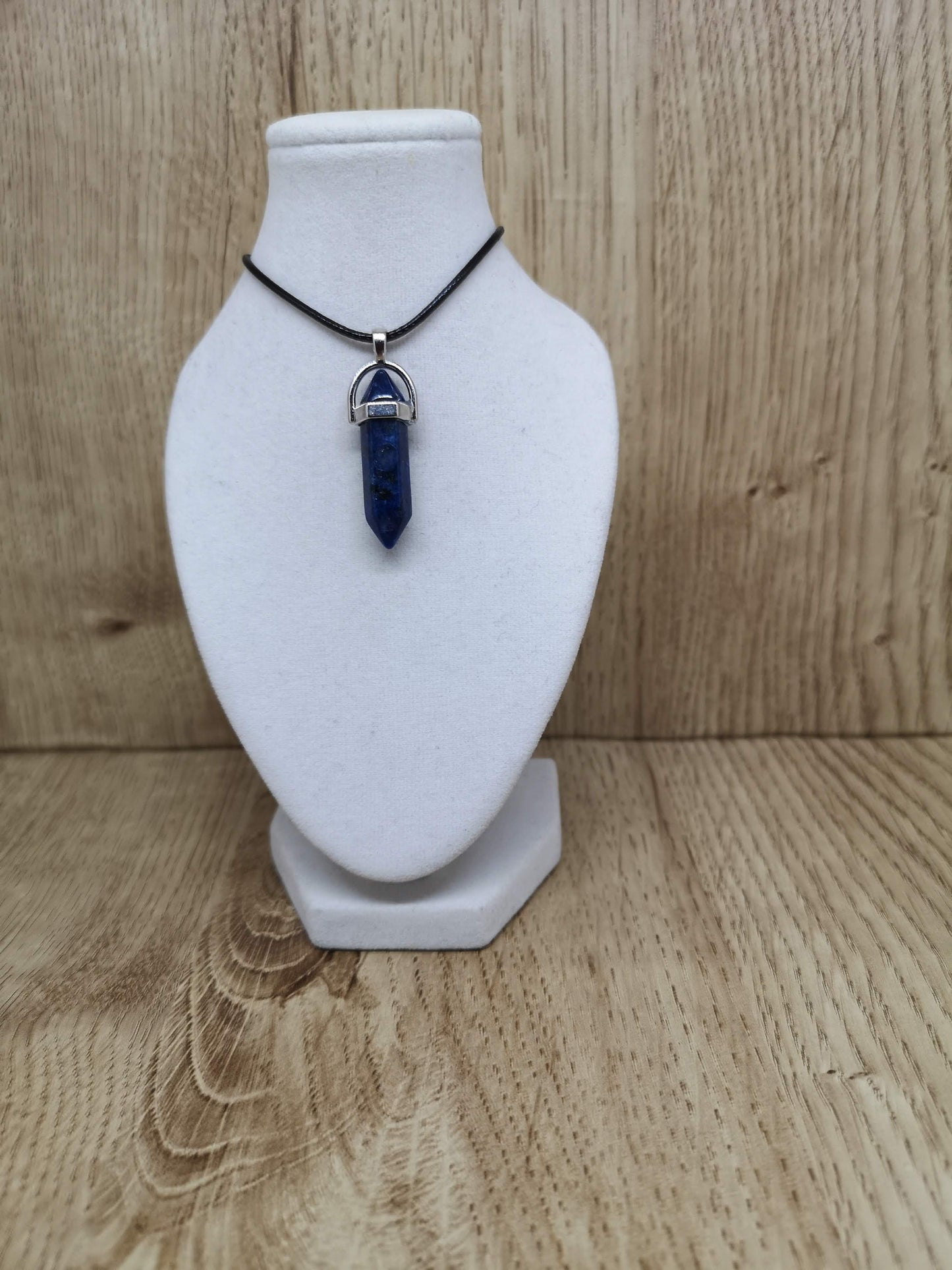 Stunning gem pendant necklace