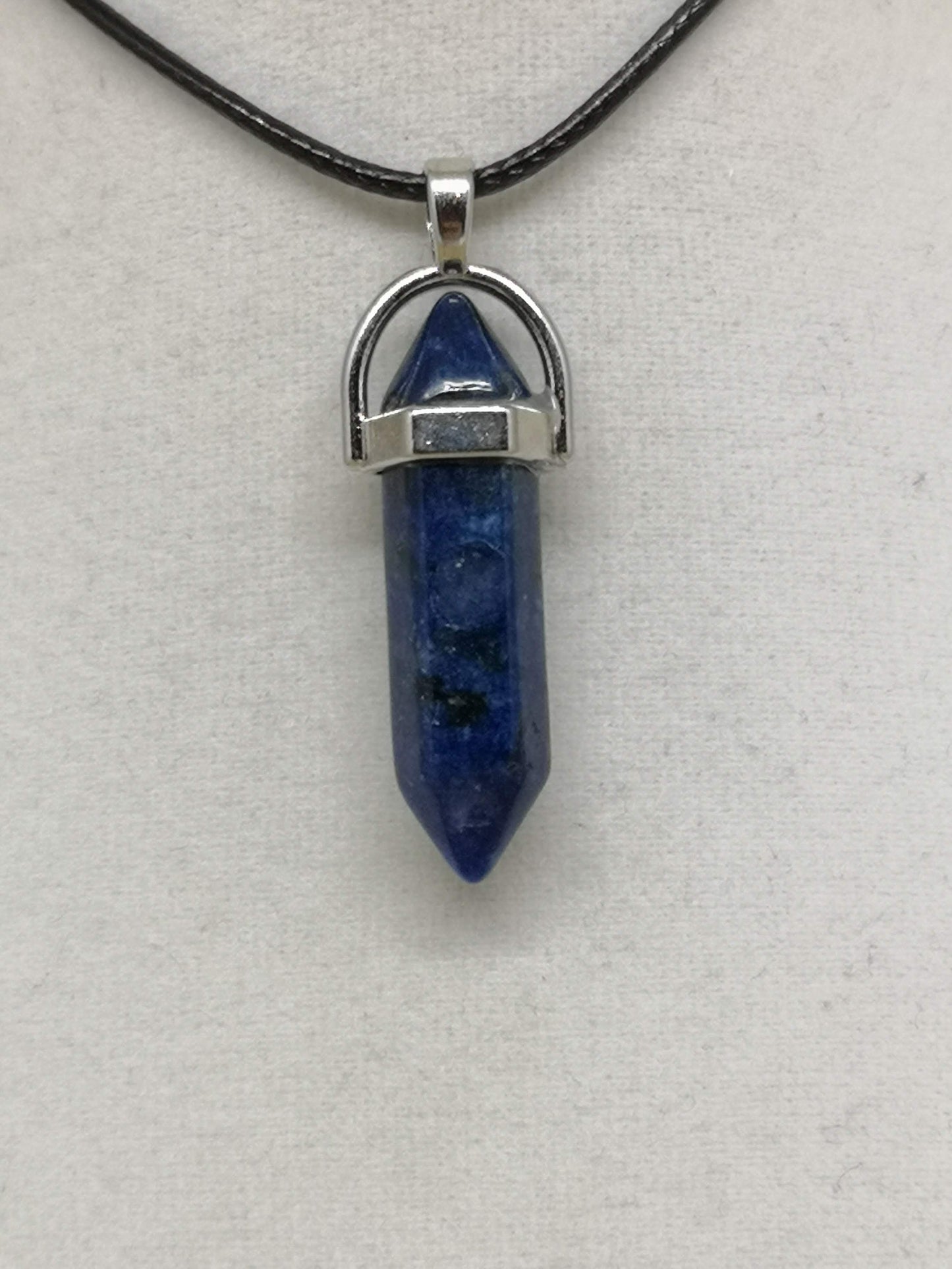 Stunning gem pendant necklace