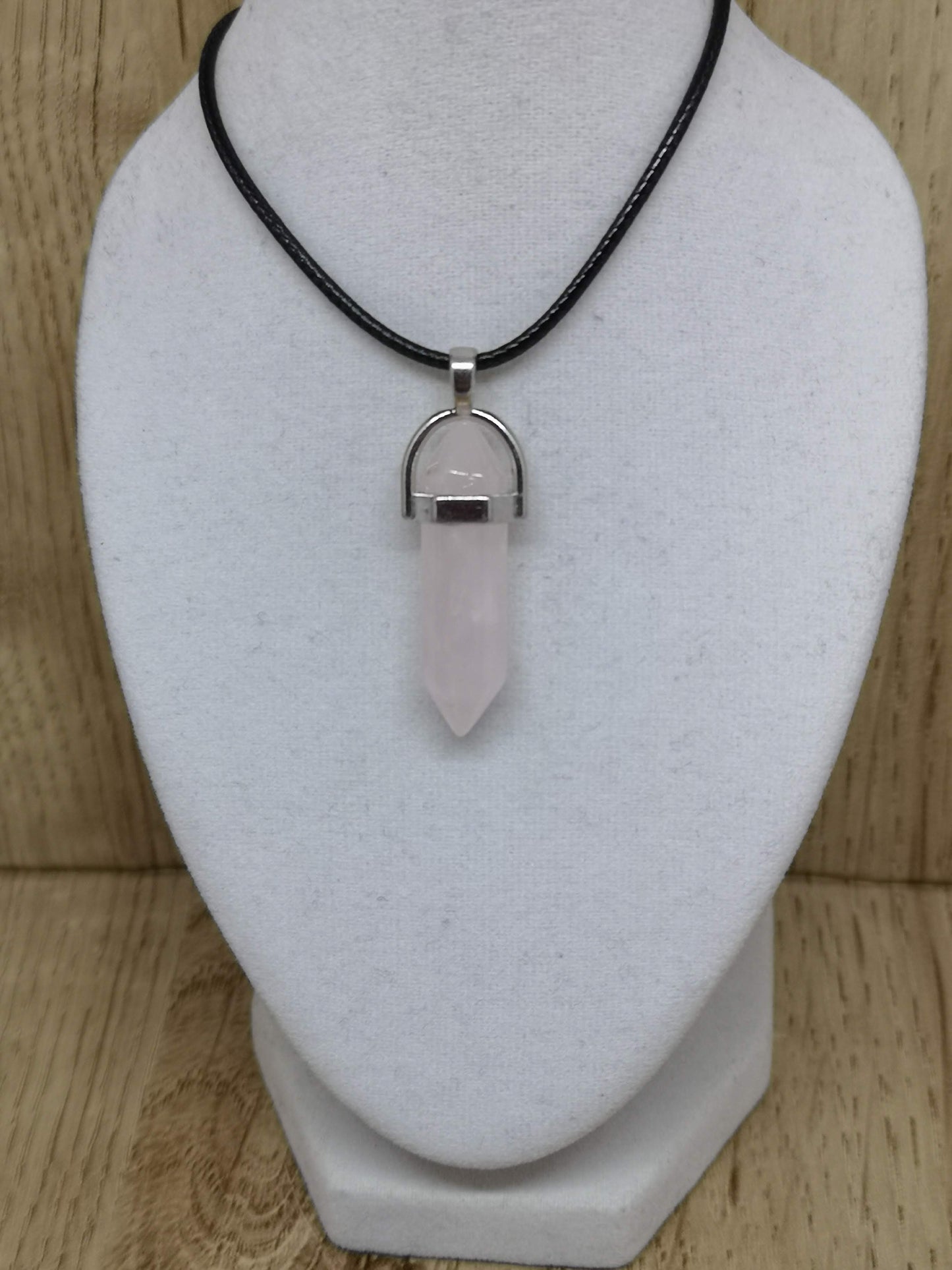 Stunning gem pendant necklace